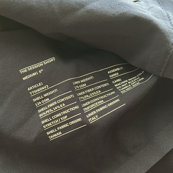 NWOT Ten Thousand Navy Session Short (With Liner) 5" Size Small, Medium & Large - Picture 4 of 4